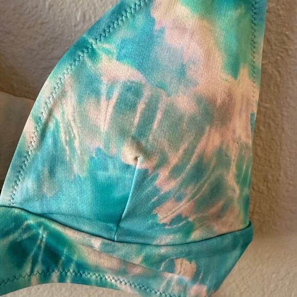 Johnny Was Women’s Calme Blue Adjustable Bathing Suit Top Size Med NWT Vacation - Picture 4 of 8